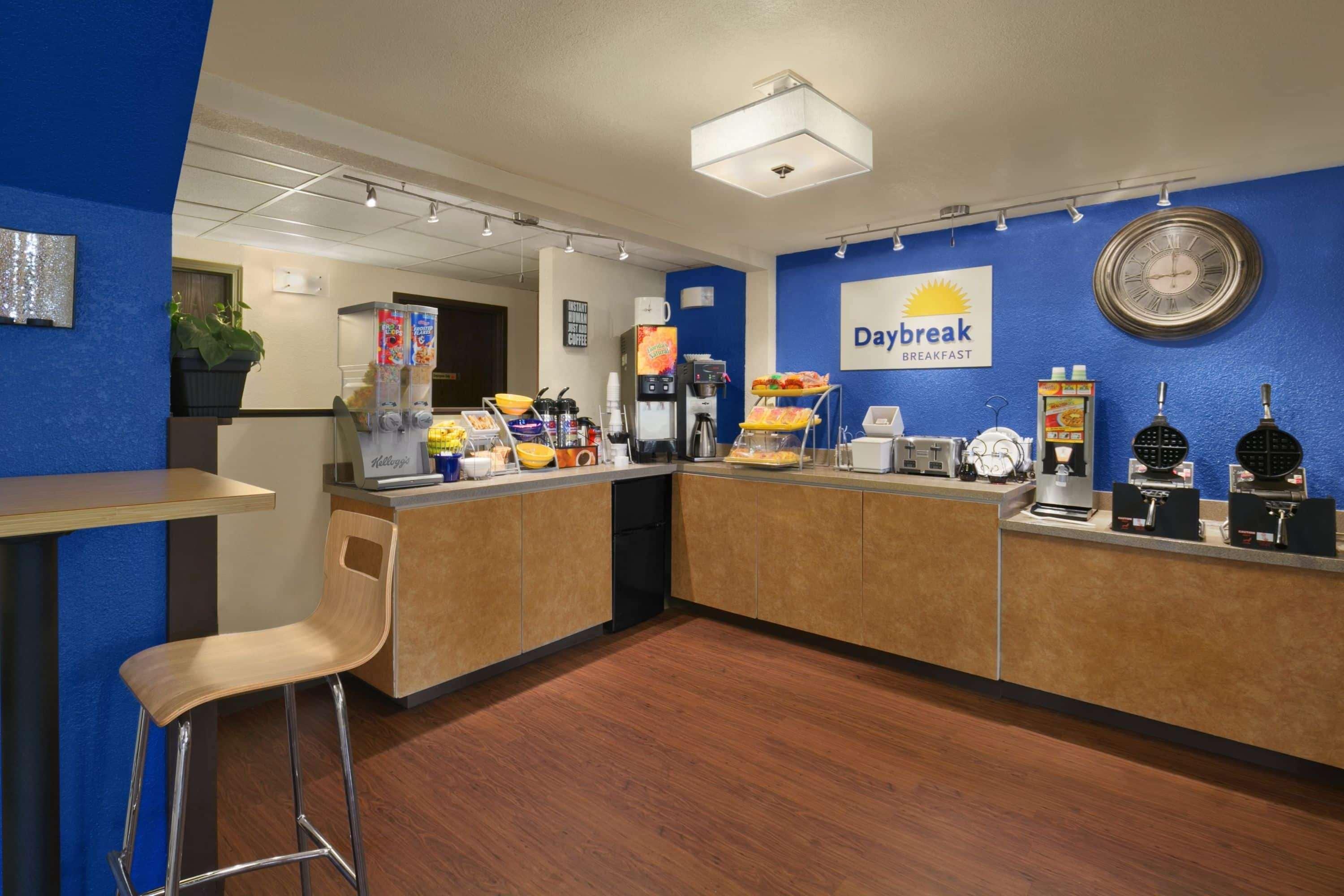 Days Inn & Suites By Wyndham Stevens Point Dış mekan fotoğraf