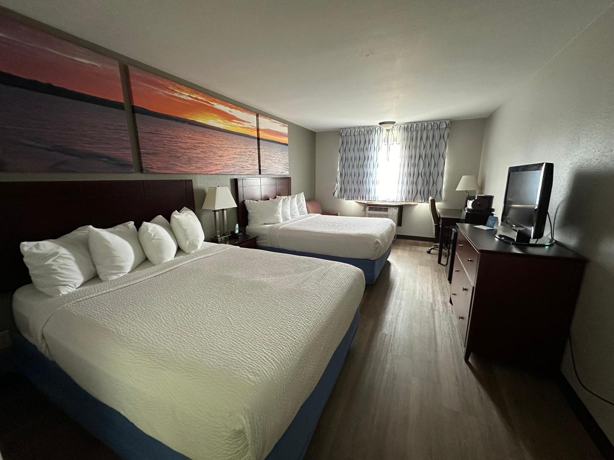Days Inn & Suites By Wyndham Stevens Point Dış mekan fotoğraf