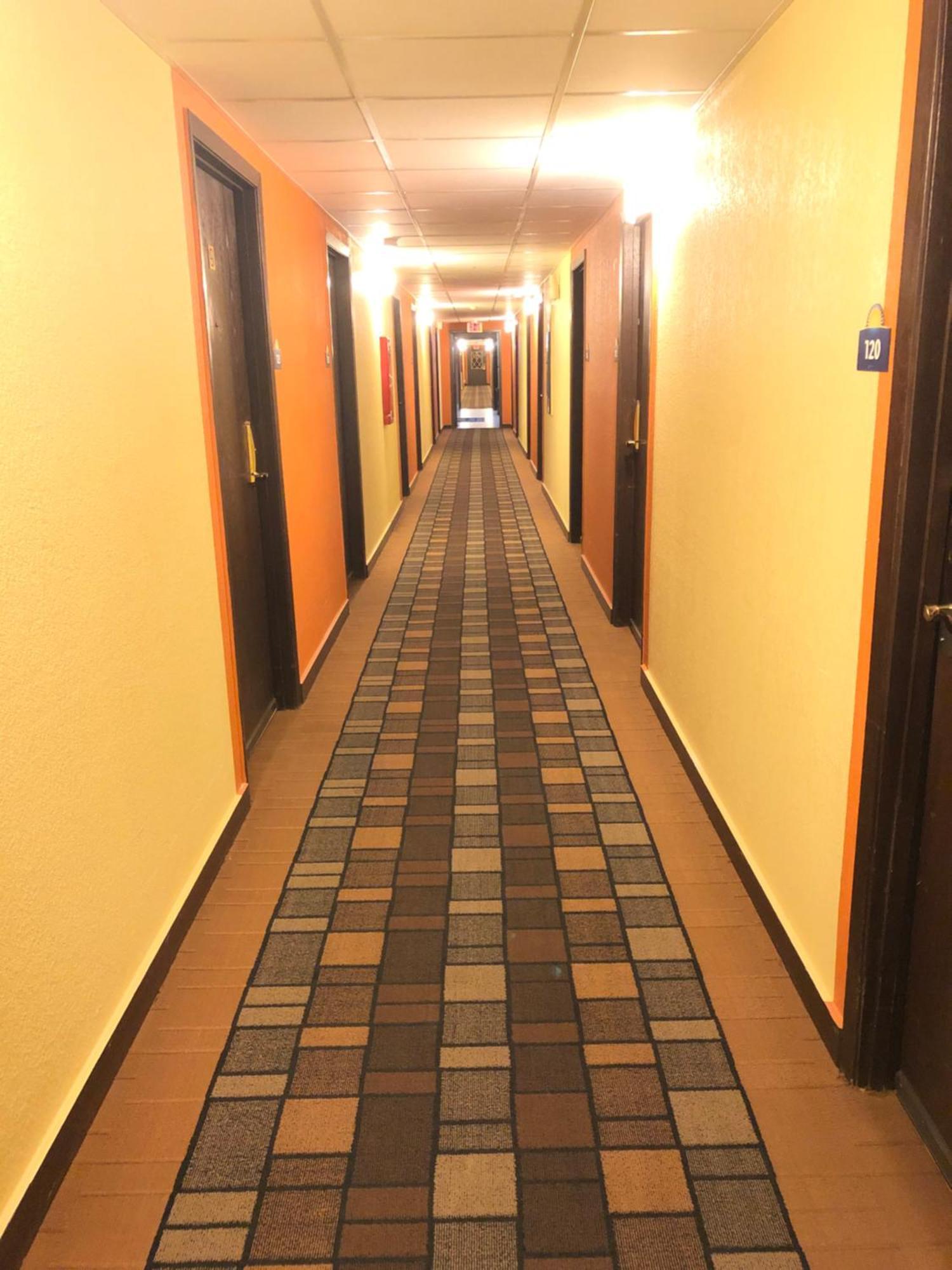 Days Inn & Suites By Wyndham Stevens Point Dış mekan fotoğraf